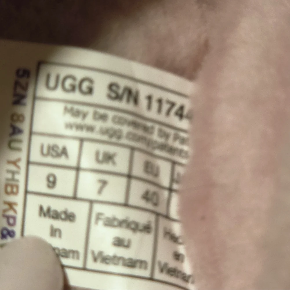 UGG Tazz II Pink Diamond Suede Shearling-Lined - Picture 4 of 6